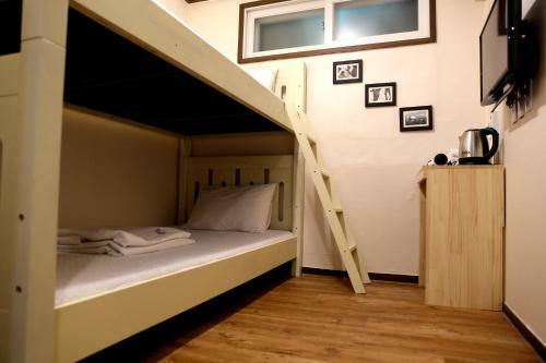 Hostal Kingkong Hotel Myeongdong
