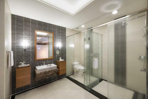 Seoul Riviera Hotel