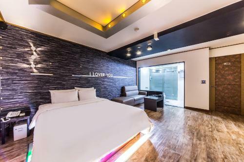 Hotel Wow Motel