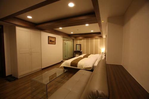 Hotel Hill House Myeongdong