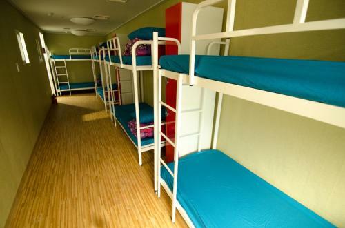 Hostal Kimchee Sinchon Guesthouse