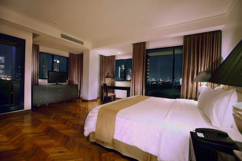 Hotel Aston At Kuningan Suites