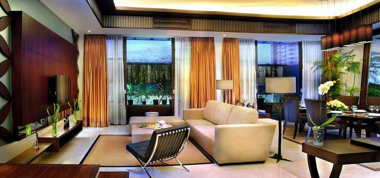 Hotel Aston At Kuningan Suites