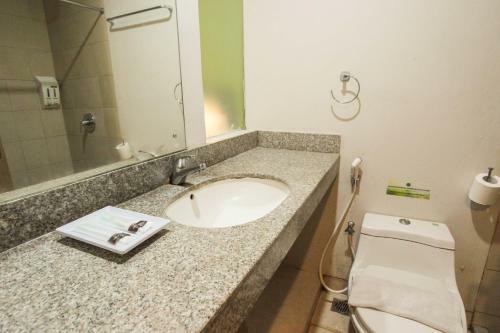 Hotel Legreen Suite 1 Pejompongan