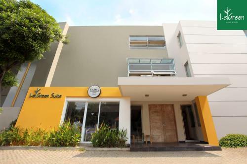 Hotel Legreen Suite 1 Pejompongan
