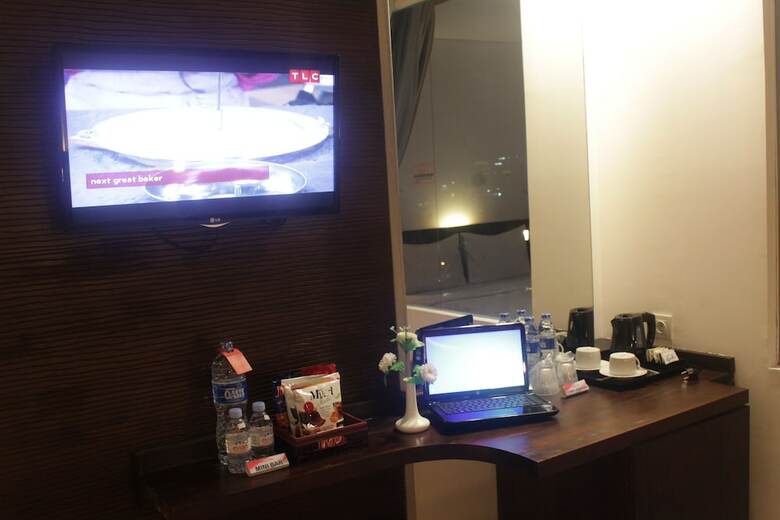 Redstar Hotel