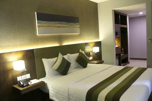Grand Whiz Hotel Kelapa Gading Jakarta