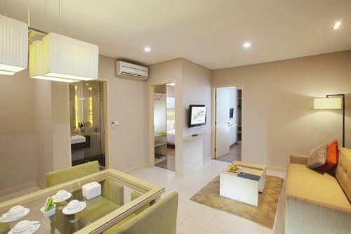 Grand Whiz Hotel Kelapa Gading Jakarta
