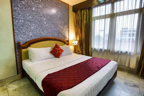 John's Pardede International Hotel
