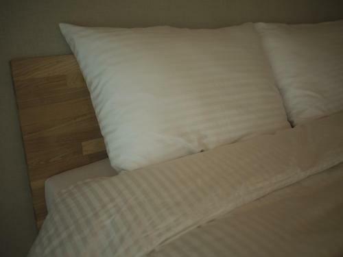 Eridu Cafe N Beds