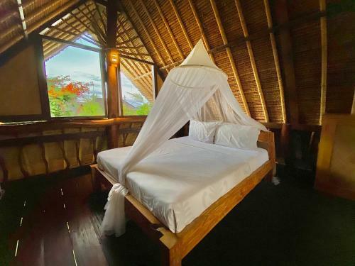 Flower Bud Bungalow Balangan