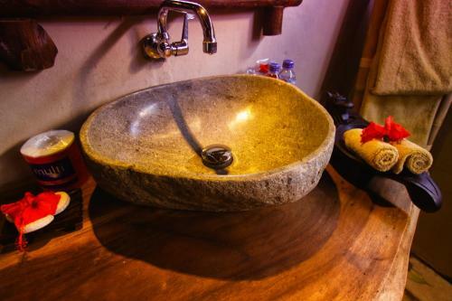 Flower Bud Bungalow Balangan