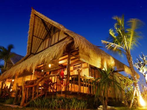 Flower Bud Bungalow Balangan