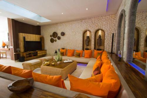 Puri Ratu Jimbaran Villa