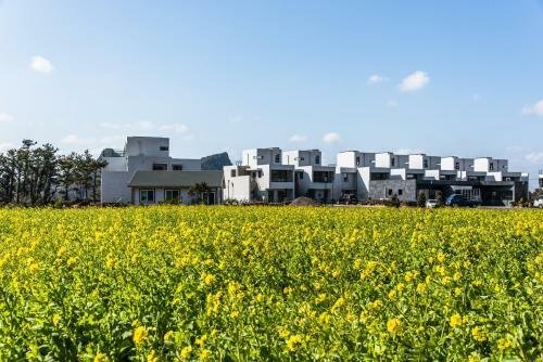 Hotel Sanbangsanae Resort