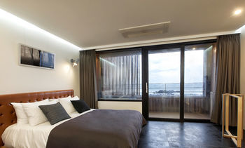 Hotel Jay & Chloe