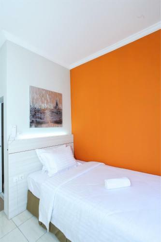 Hostal Topaz Residence
