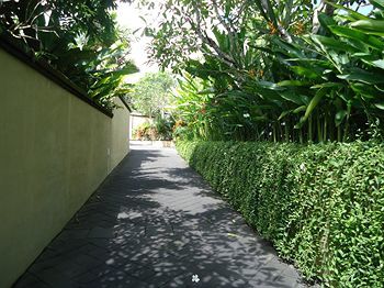 Pat-mase Villas
