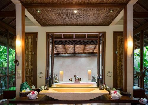 Hotel Jamahal Private Resort And Spa