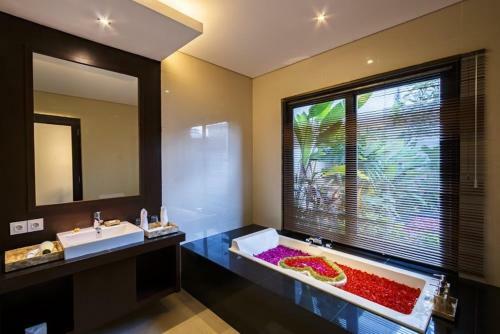 Buana Bali Luxury Villas