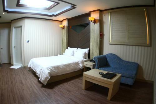 Songtan Metro Tourist Hotel