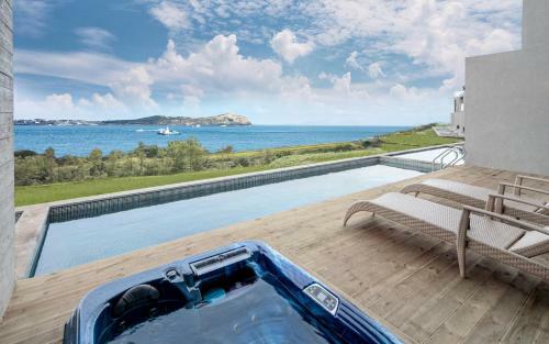 Hotel The Cloud Pool And Spa