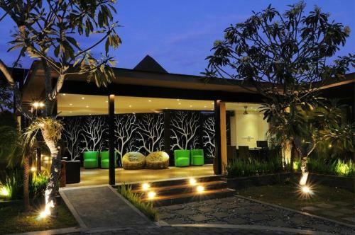 Hotel Denbukit Residence And Suite