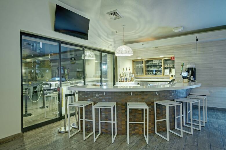 Hotel Desert Rose Resort
