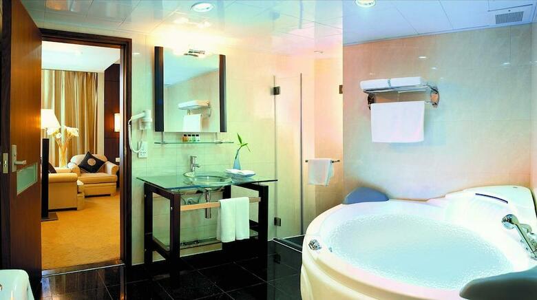 Hotel Holiday Inn Downtown Beijing