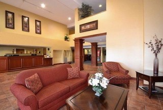 Hotel Comfort Suites