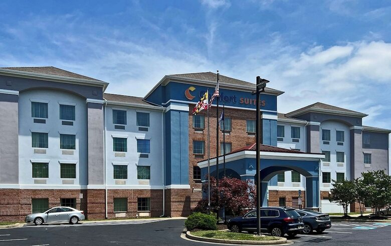 Hotel Comfort Suites Columbia Gateway