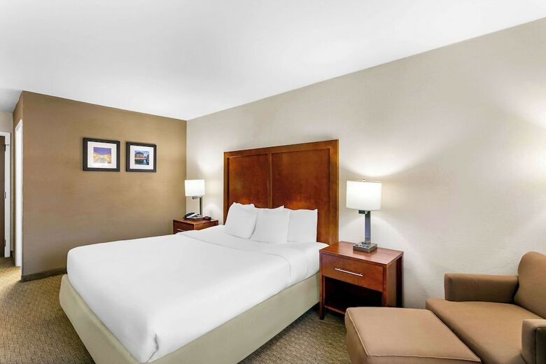 Hotel Comfort Inn Red Horse