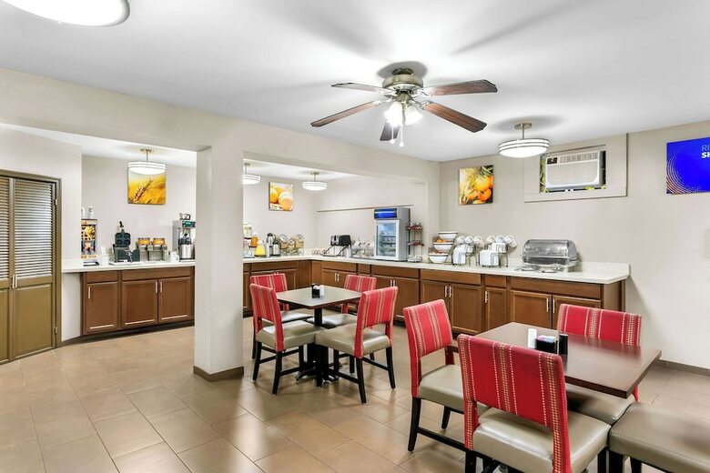 Hotel Comfort Inn Red Horse