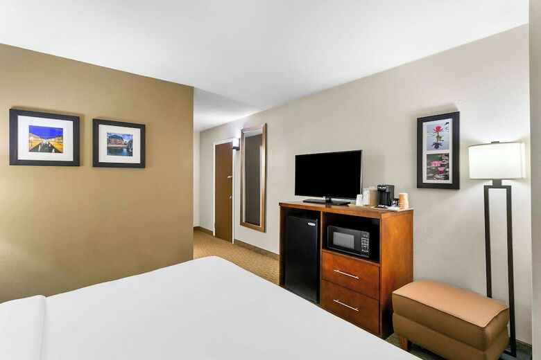 Hotel Comfort Inn Red Horse