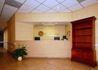 Hotel Clarion Inn Conference Center