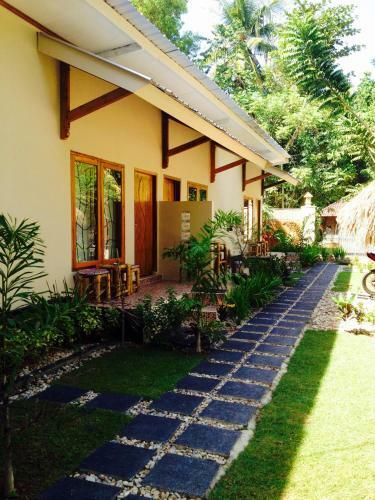 Hostal Santai Homestay