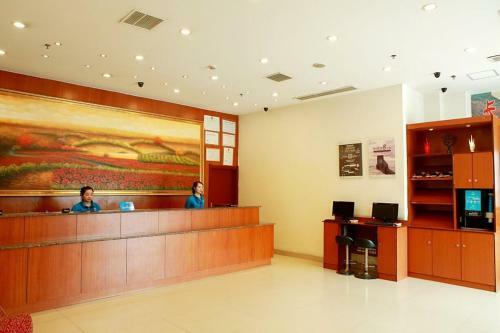 Hotel Hanting Express Chongqing North Railway Station