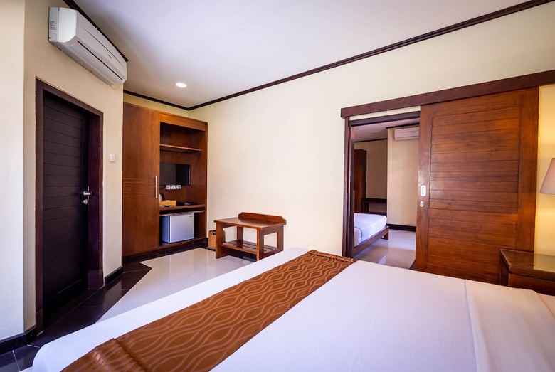 Hotel Yulia Beach Inn Kuta