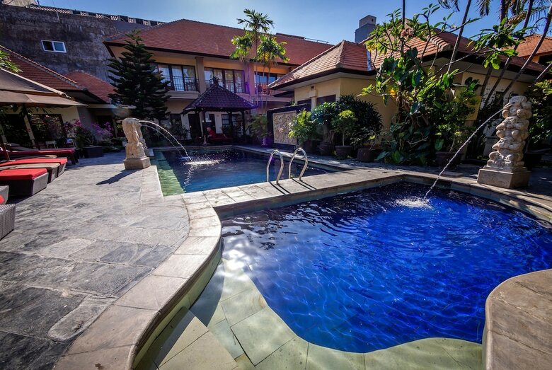 Hotel Yulia Beach Inn Kuta