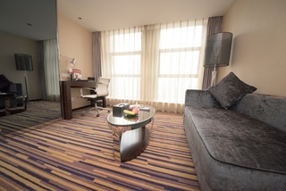 Chongqing Yimei Hotel