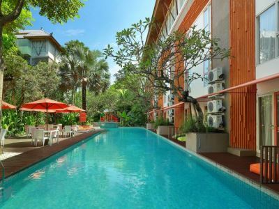Harris Hotel & Residences Sunset Road
