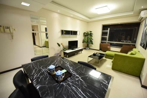 Haochi Street Apartment