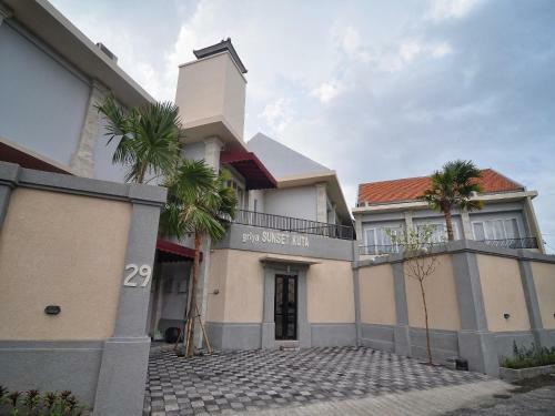 Hostal Griya Sunset Kuta
