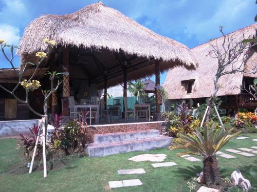 Harta Lembongan Villas