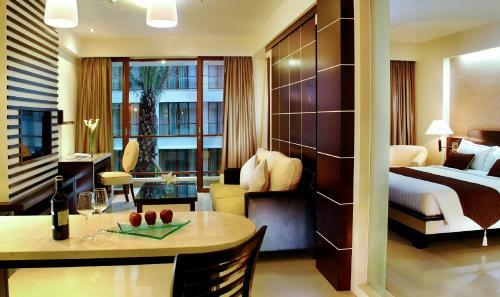 Aparthotel Aston Kuta Hotel And Residence