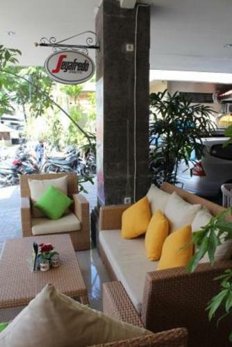 Hotel Karthi Kuta