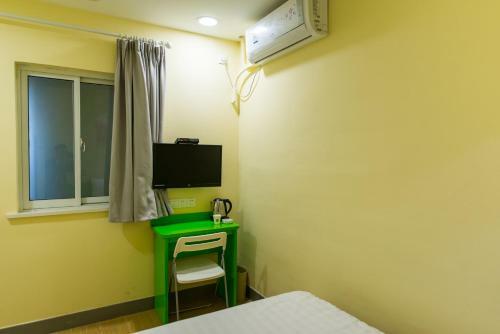 Hotel Hi Inn Dalian Malan Square Branch