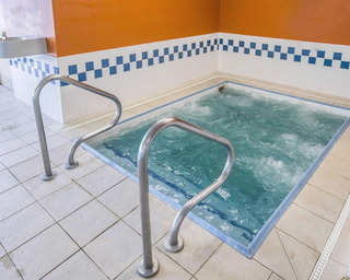 Hotel Comfort Inn South