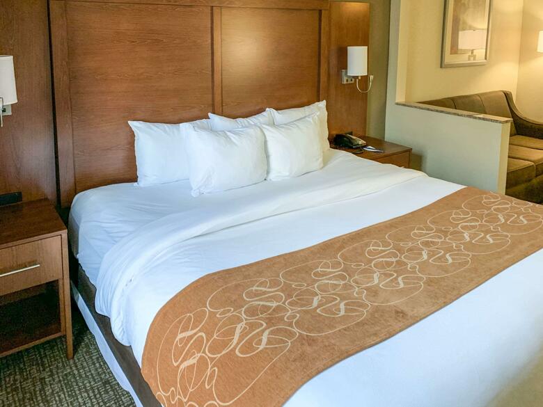 Hotel Comfort Suites