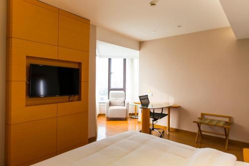 Ji Hotel Dalian Qingniwa Bridge